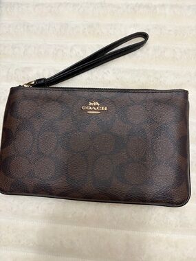 Coach Black Interior Zip Wristlet